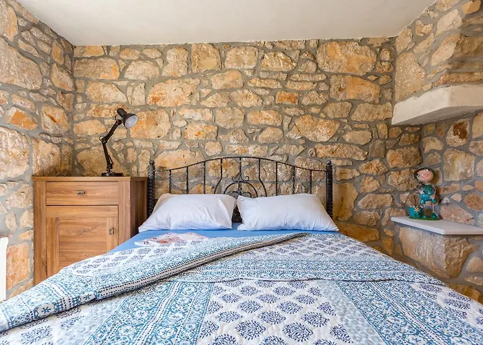 Appartement Old Stone House With A Heated Pool Polje (Krk)