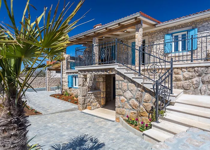 Appartement Old Stone House With A Heated Pool Polje (Krk)