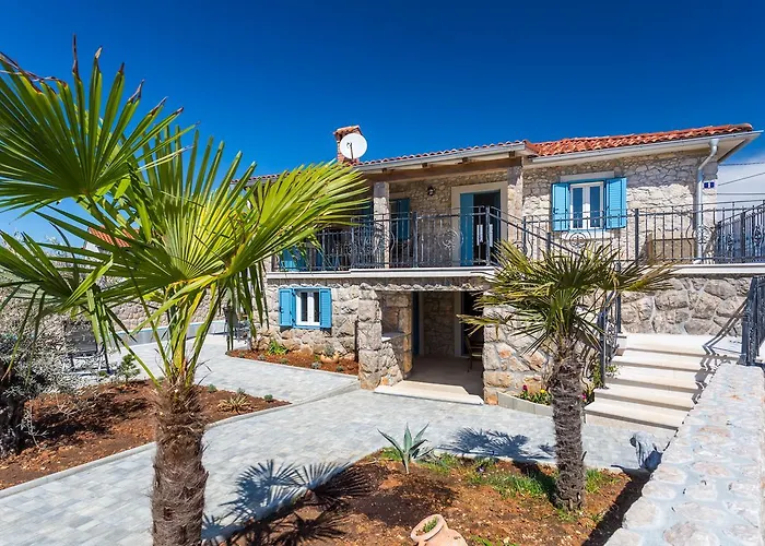 Old Stone House With A Heated Pool Polje (Krk)