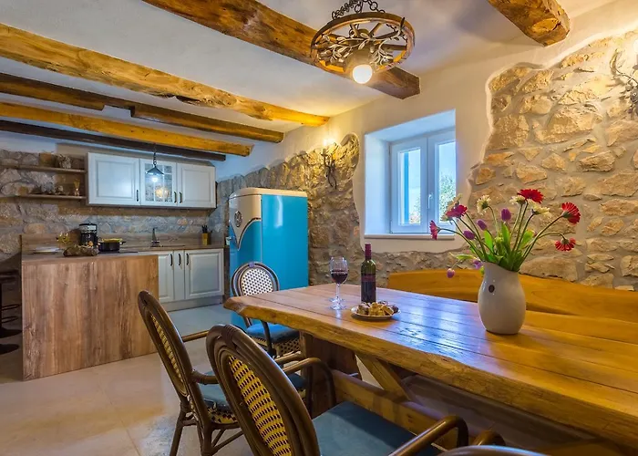 Old Stone House With A Heated Pool *